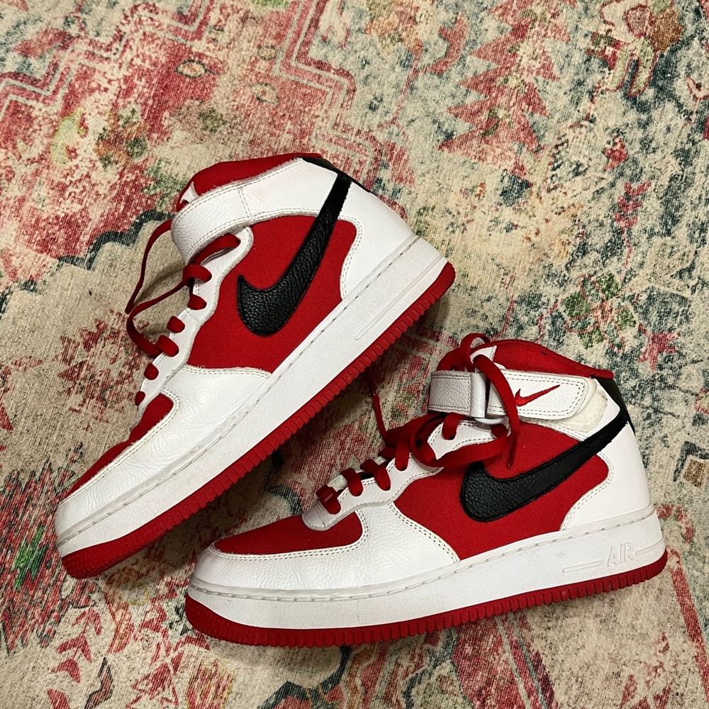 Custom Nike size 10